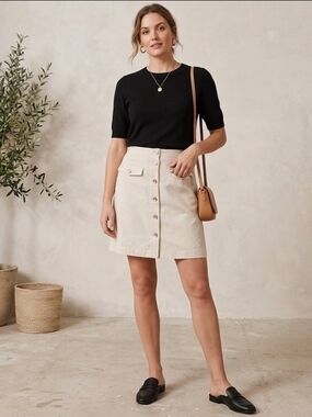 J.CREW Button-Front Mini Skirt in Light Beige SIZE 6